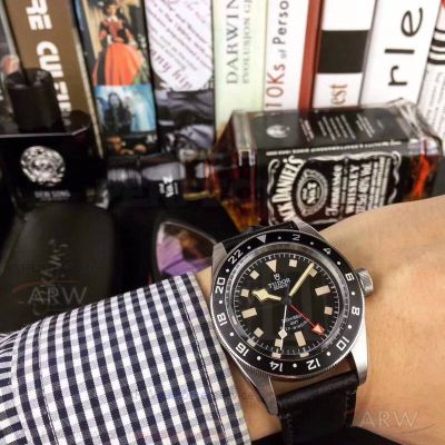 Perfect Replica Tudor Pelagos GMT 42 MM Black Face Leather Strap Automatic Watch